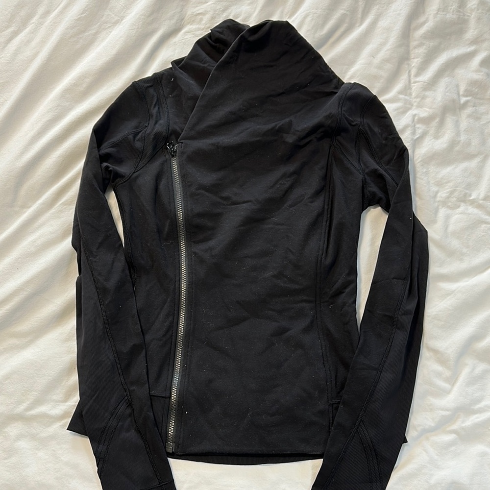 Women's lululemon Black Jacket - Size 6